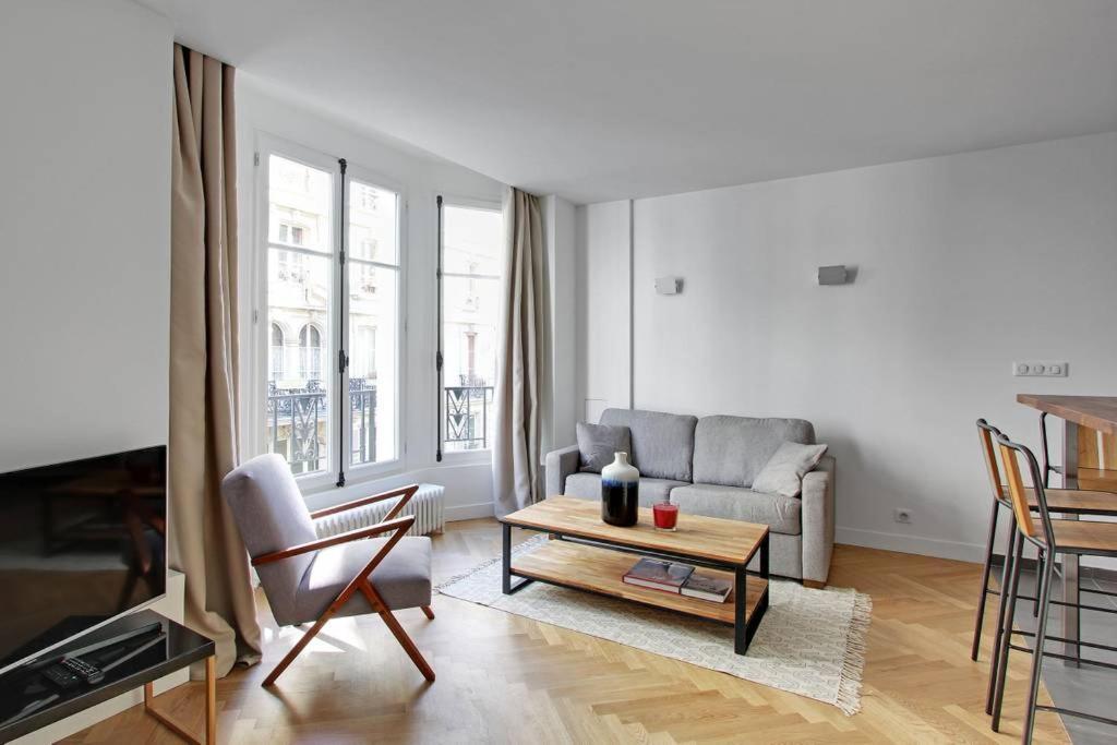 Pick A Flat'S Apartments In Saint Michel - Rue Du Sommerard Париж Екстер'єр фото