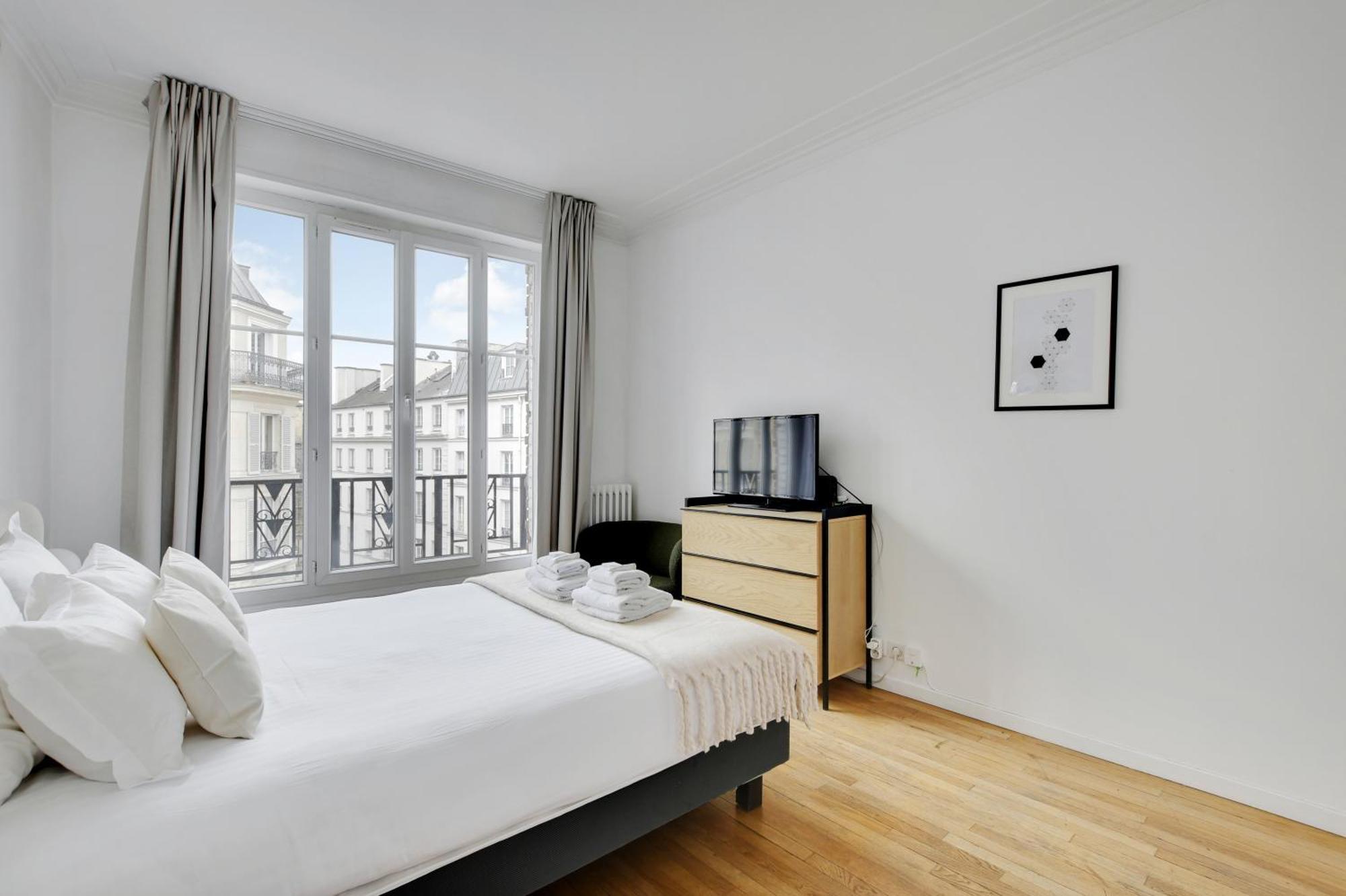 Pick A Flat'S Apartments In Saint Michel - Rue Du Sommerard Париж Екстер'єр фото