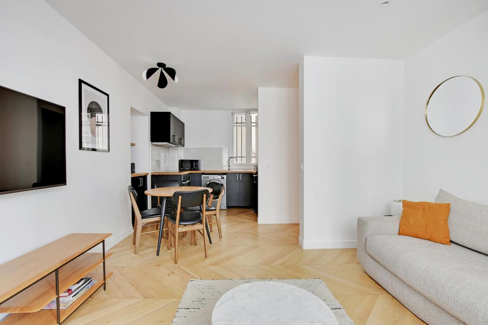 Pick A Flat'S Apartments In Saint Michel - Rue Du Sommerard Париж Екстер'єр фото